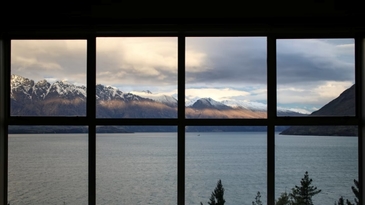 打開窗說亮話，從設計角度了解不同的窗戶類型