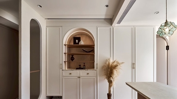 在弧線與光影之間　醞釀一座當代法式居所