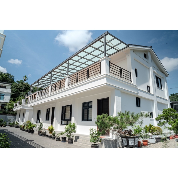 外牆珐瑯漆施工實績｜現代風格建築