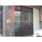 鋁製玻璃門廳(改裝後)