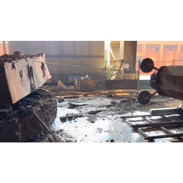 爐石礦鋸機繩鋸切割9