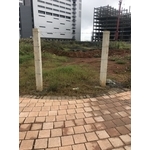 水泥柱刺絲網圍籬