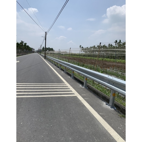 鋼板護欄-子強金屬工業有限公司