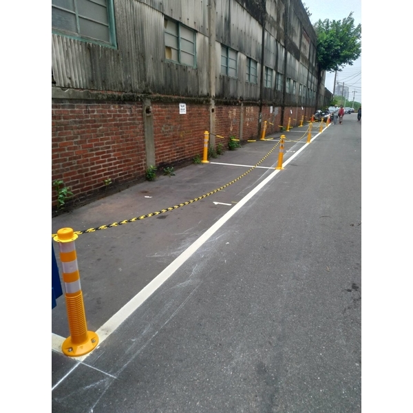 劃線,防撞桿安裝
