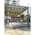 鐵屋新建施工中