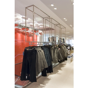 懸吊式掛衣架 , 棨專工業有限公司