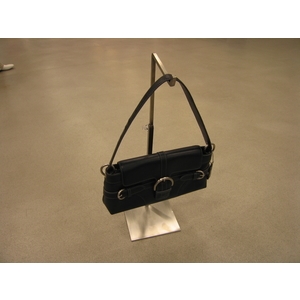 桌上型展示架；包包架；架子 , 棨專工業有限公司