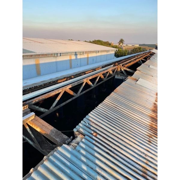 屋頂輕型鋼結構補強-弓長工程行