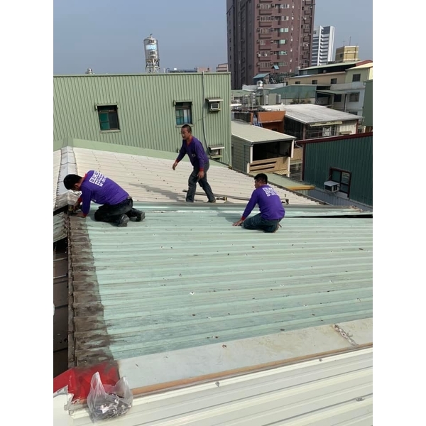 鐵皮屋頂拆除-弓長工程行