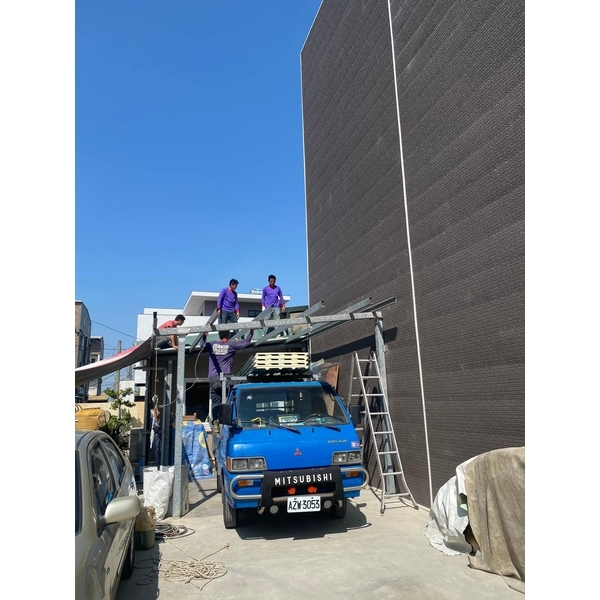 新建房屋外牆穿鐵衣-弓長工程行