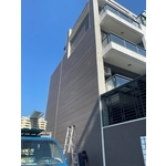 新建房屋外牆穿鐵衣