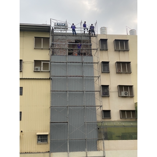 一至四樓增建、穿鐵衣工程-弓長工程行