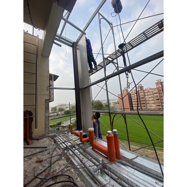 一至四樓增建、穿鐵衣工程-弓長工程行