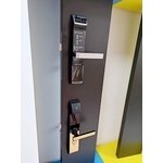 電子鎖安裝 , 蕎鴻數位科技