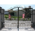 LUX油壓推桿式大門機