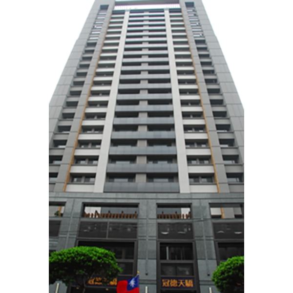 外牆金屬包板.格柵.門窗